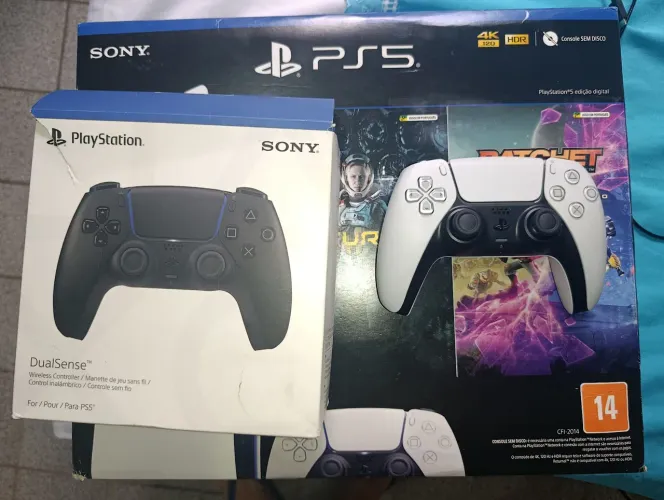 Playstation 5 com 2 controles 1 Tb