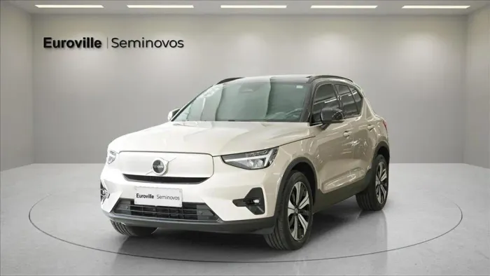 Volvo XC40 Recharge Plus (elétrico) 2023