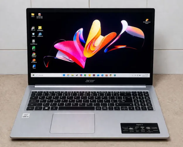 Notebook Acer Aspire 5 Intel Core i3 SSD Windows 11 Tela 15.6? Super Conservado