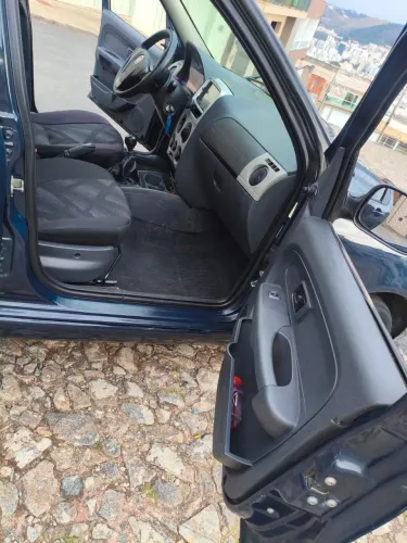 Fiat Palio 1.0/ Trofeo 1.0 Fire/ Fire Flex 4P 2015
