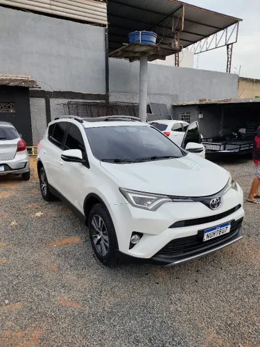 Toyota RAV4 2.0 Top 4X2 16V Aut. 2017