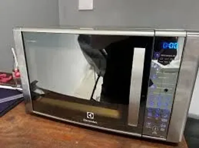 Microondas Electrolux inox 42 litros touch espelhado 