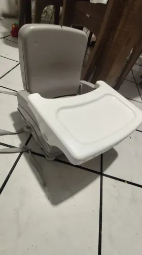 Cadeirinha de alimentação