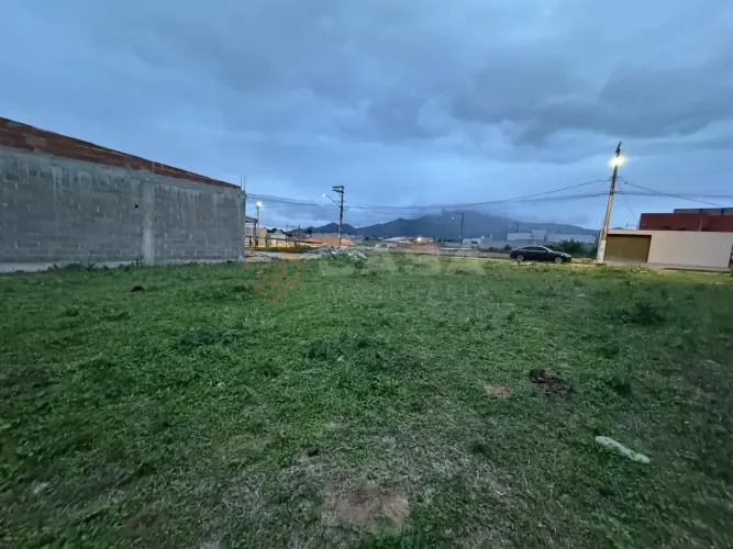 Lote/Terreno com 276 m² Lote com 276 metros pronto para construir Serra Ville
