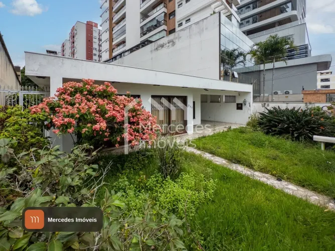 Casa comercial para alugar · Centro, Itajaí · 180 m²