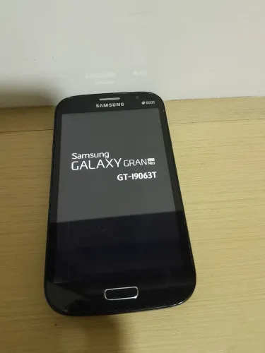Celular antigo Galaxy Gran Duo Neo GT-19063T