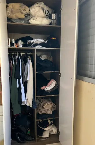 Guarda-Roupa de Casal com Espelhos - Grande e Espaçoso