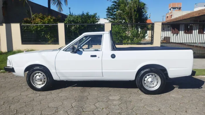 Ford Pampa L 1.8i / 1.8 (álcool) 1997