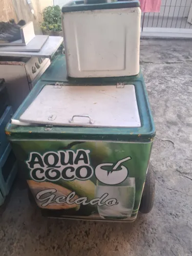 Carrinho de água de coco R$ 600,00