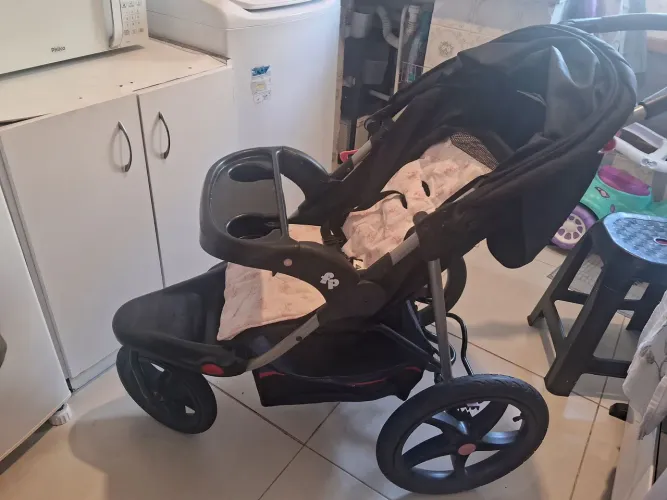 Carinho de bebê