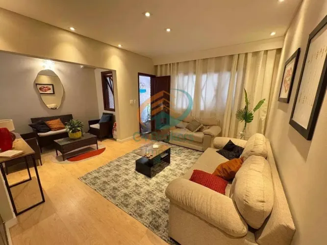 Casa em Rua em Vila Galvão - Guarulhos, SP