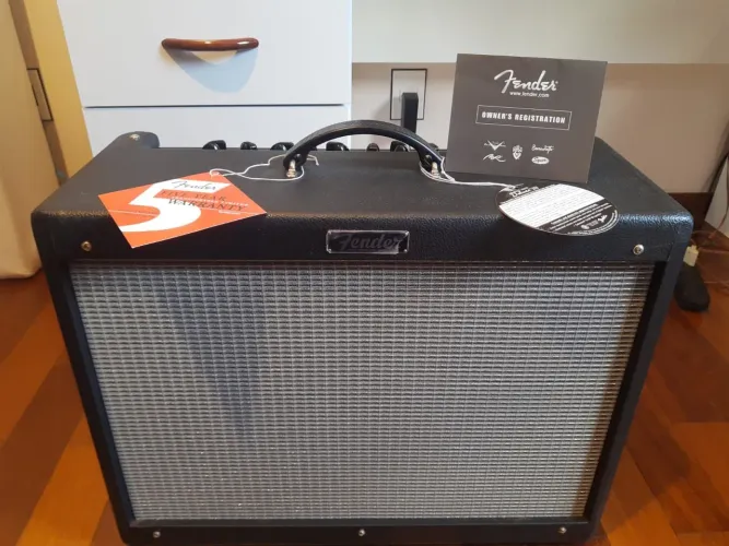 Amplificador Fender Hot Rod Deluxe III 