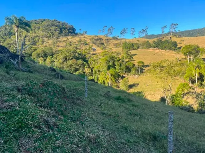 TERRENO EM PAULO LOPES