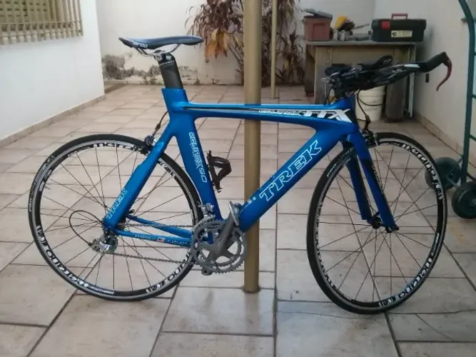 Bicicleta Trek Equinox TTX 9.0