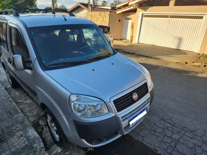 Fiat Doblo Essence 1.8 Flex 16V 5P 2017