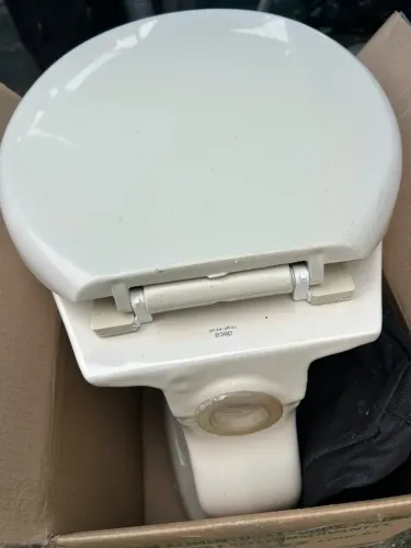 Vaso Sanitário Branco - Louça Cerâmica - Bom Estado