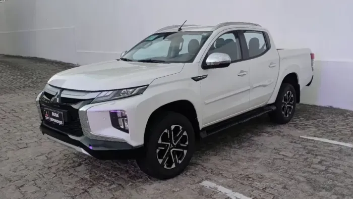 Mitsubishi L200 Triton Sport HPE-S 2.4 CD Dies. AUT 2023