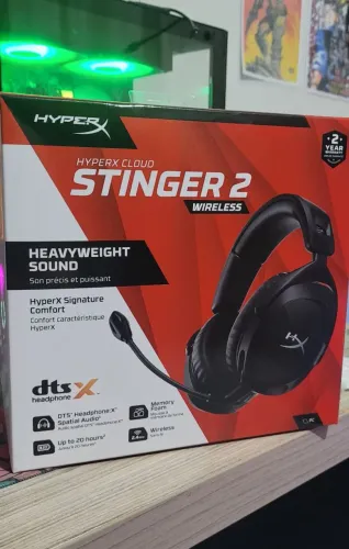 Headset Gamer HyperX Cloud Stinger 2 Wireless - Sem fio - Semi-novo