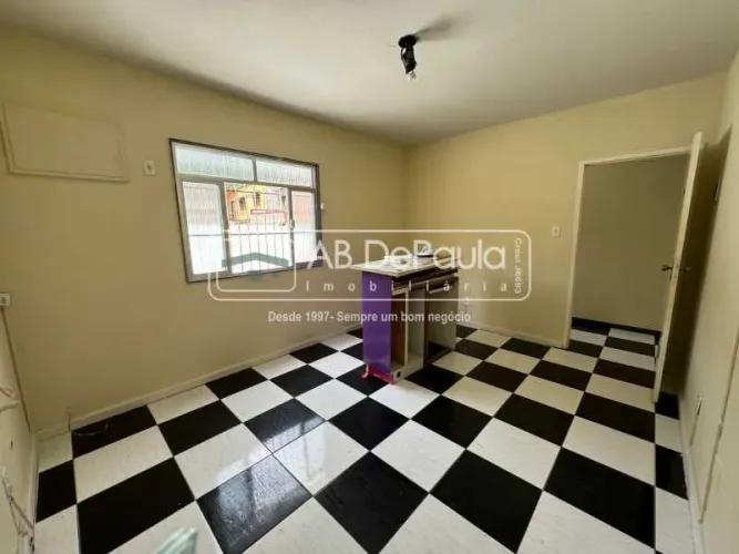 ALUGA EM REALENGO - EST. MANUEL NOGUEIRA DE SÁ, 1353 - SALA COMERCIAL COM 20 m²