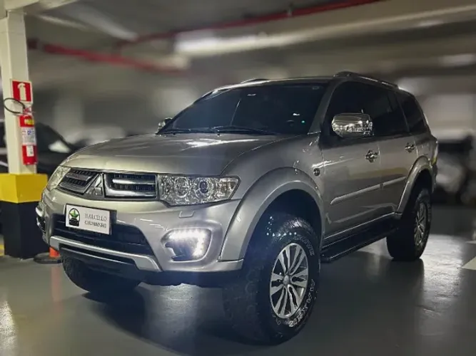 Mitsubishi Pajero HPE 3.2 4X4 T.i. Dies. 5P Aut. 2018
