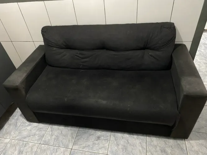 Sofá pequeno Usado - RETIRAR