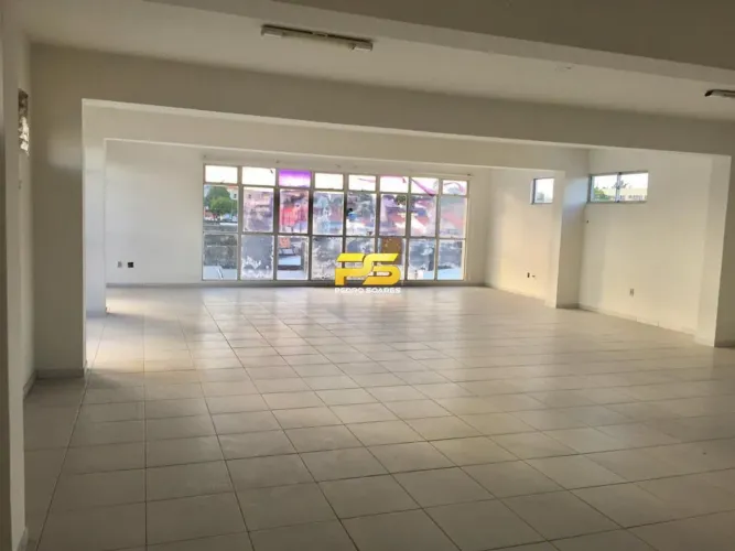 PRÉDIO COM 3 ANDARES A VENDA NO CENTRO DE JOÃO PESSOA / PB REF: 357