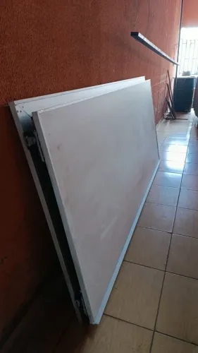 Porta de guarda roupa