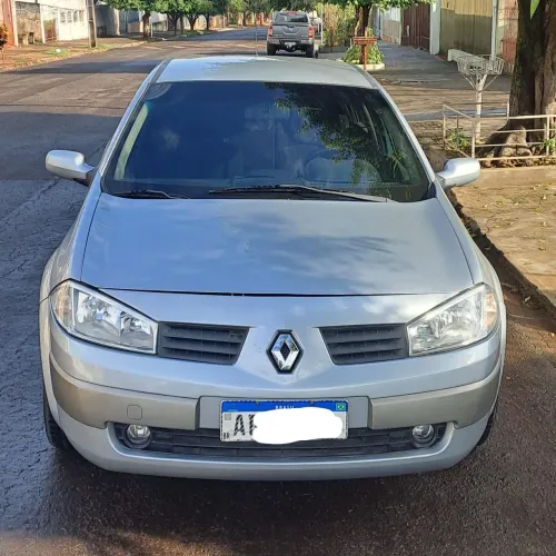 Renault Megane Sedan Dynamique 2.0 16V Mec. 2007