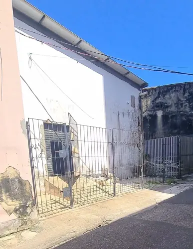 Galpão com salas R$9.000,00