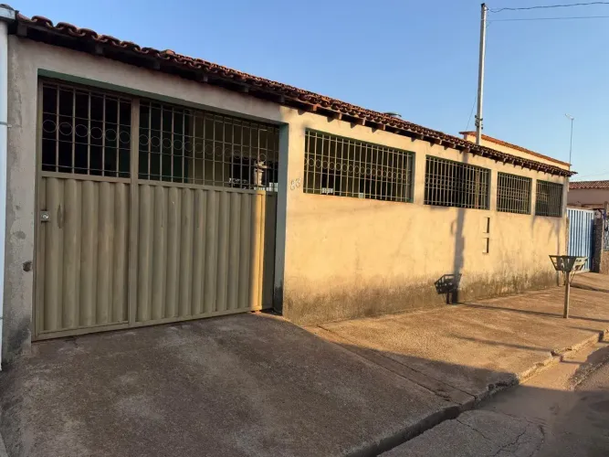 Excelente casa a venda no bairro Tangara- Mário Campos - MG