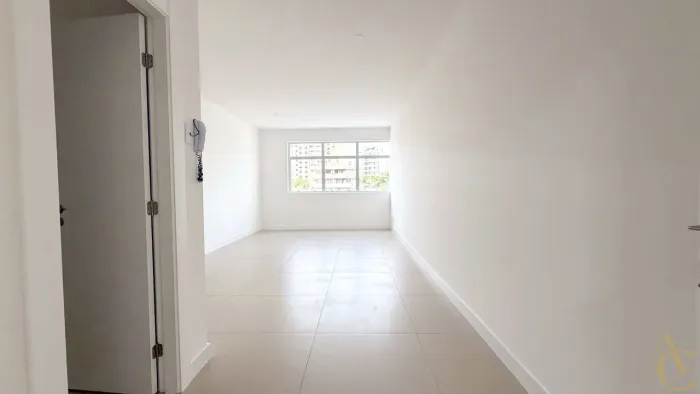 Sala para alugar - 32,79m² - Estreito | Florianópolis/SC.