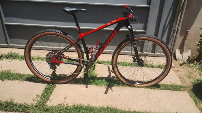 Bike Carbono Lexon Reverse (Boost) - SRAM GX Lunar