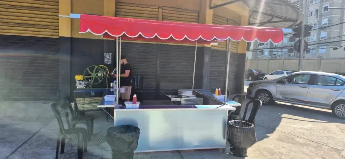 Barraca de pastel e caldo de cana 