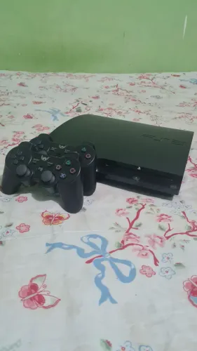 PS3 COMPLETO SEMINOVO desbloq com 2 controles e + de 10 mil jogos
