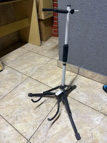 Suporte de chão guitarra