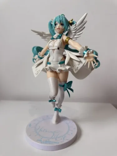 Figure Hatsune Miku 15th Anniversary alada (SEGA ORIGINAL)