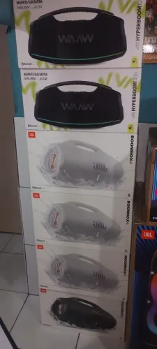 Vendo JBL boombox4 branca e preta e boombox do alok lacrada ZAP *90 aceito cartão