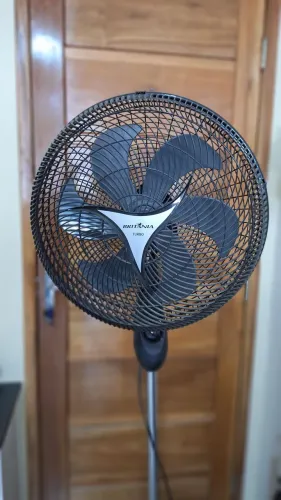 Ventilador de Coluna Britânia