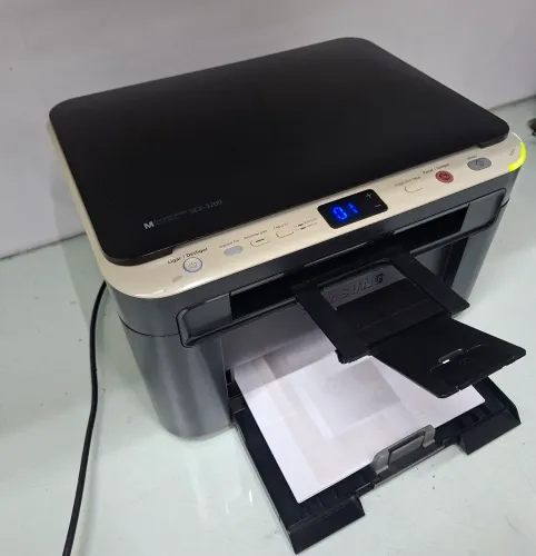 Impressora Samsung LaserJet SCX 3200