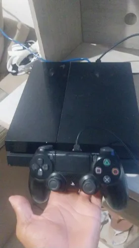 Ps4 fat, manutenção em abril, controle original, aceito xbox séries e dou a volta