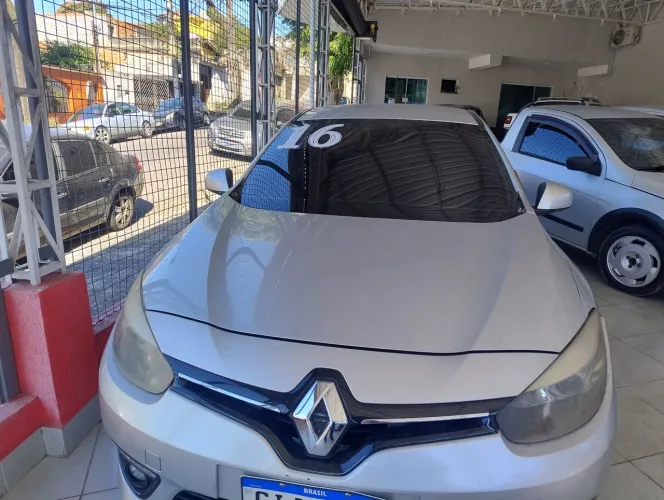 Renault Fluence Sed. Dyn. Plus 2.0 16V Flex Aut. 2016