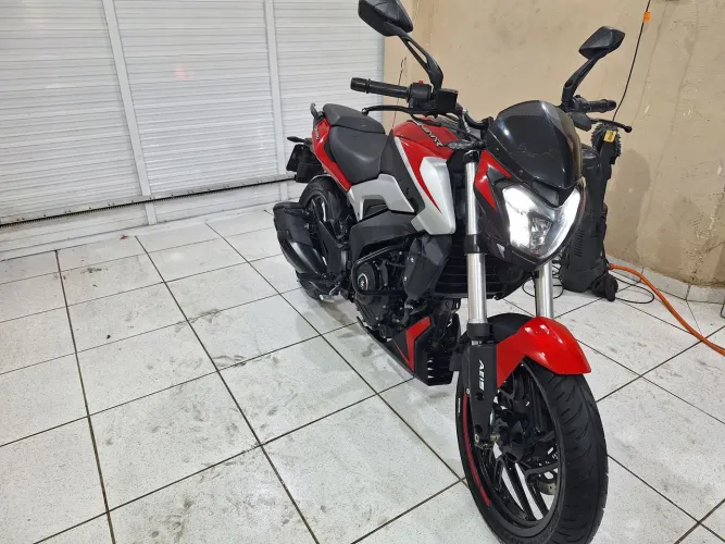 Bajaj Dominar 250 2025
