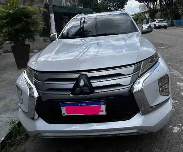 Mitsubishi L200 Triton Sport HPE-S 2.4 CD Dies. AUT 2022