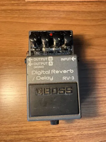 Pedal Boss RV-3 - Digital Delay/Reverb