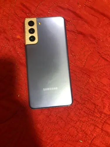Samsung  Galaxy S21 muito bom pra modo dex  semi novo