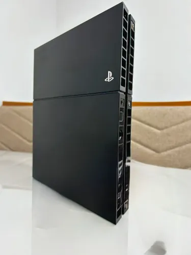 PS4 FAT- 500GB (com defeito)