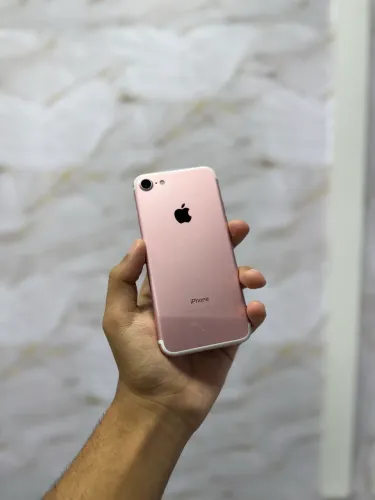 IPHONE 7 32 GB ROSE