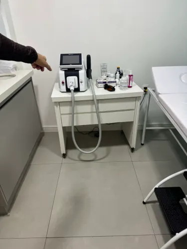 Depilação e estética lucro 20 mil mês ! Franquia em shopping 