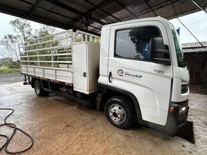 VW Delivery 6-160