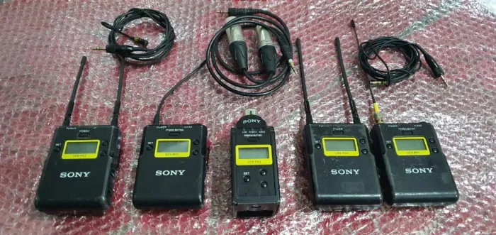 Vendo ou troco Kit de Microfone Sony UTX-PO3 Lapela Profissional